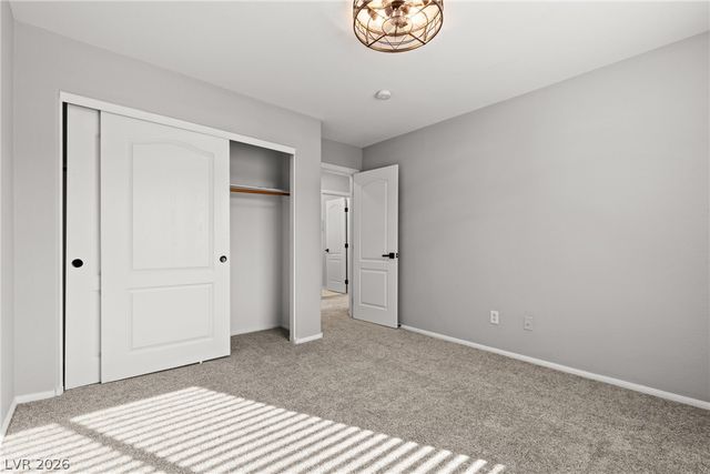 10003 Bayberry Bend Street, Las Vegas, NV 89178