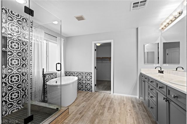 10003 Bayberry Bend Street, Las Vegas, NV 89178