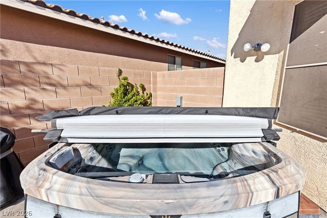 10003 Bayberry Bend Street, Las Vegas, NV 89178