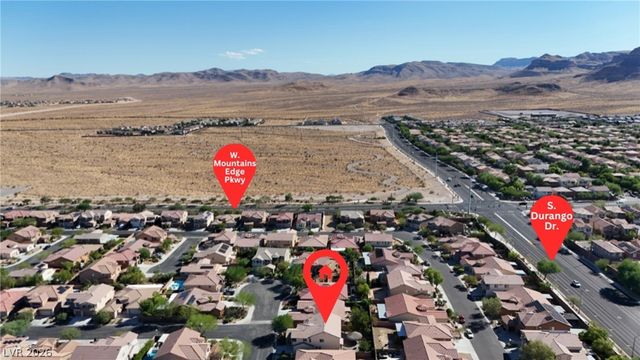 10003 Bayberry Bend Street, Las Vegas, NV 89178
