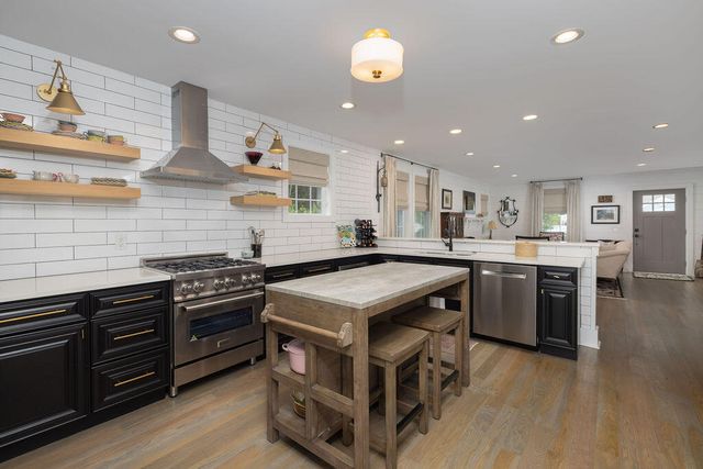 2164 Edisto Avenue, Charleston, SC 29412