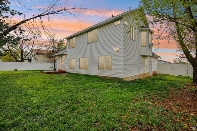 262 W 1850 N, Layton, UT 84041