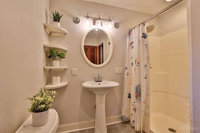 5435 Roseland Mound, Norwood, OH 45212