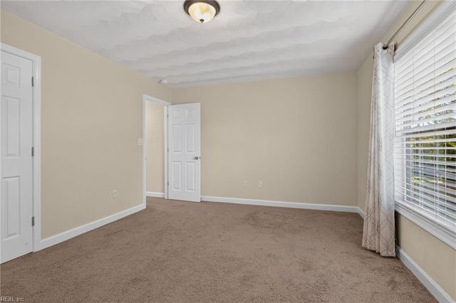 5228 Andover RD, Virginia Beach, VA 23464