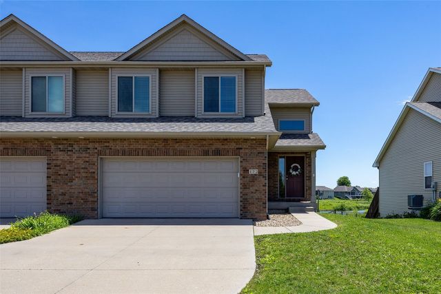 172 S Park Ridge Road, North Liberty, IA 52317
