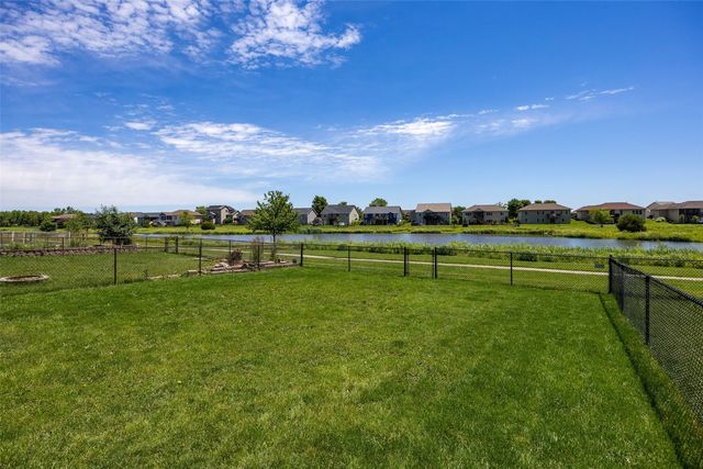 172 S Park Ridge Road, North Liberty, IA 52317