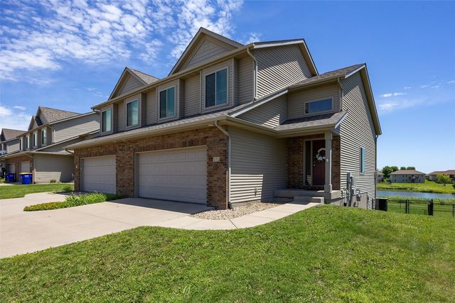 172 S Park Ridge Road, North Liberty, IA 52317
