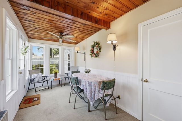 20 Bourbeau St, Chicopee, MA 01020