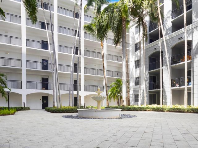 1690 Renaissance Commons Boulevard, Boynton Beach, FL 33426