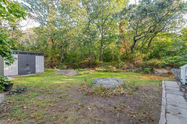 76 Scotch Pond Place 76, Quincy, MA 02169