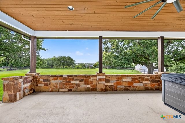 1424 Decanter Drive, New Braunfels, TX 78132