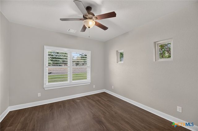 1424 Decanter Drive, New Braunfels, TX 78132