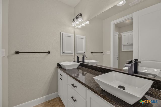 1424 Decanter Drive, New Braunfels, TX 78132