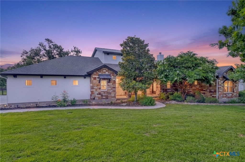 1424 Decanter Drive, New Braunfels, TX 78132
