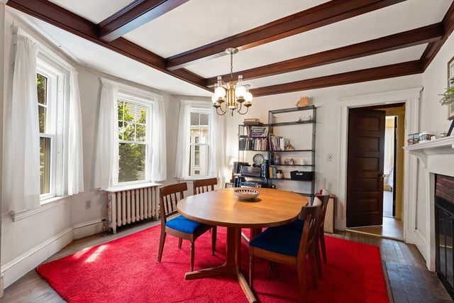 17 Oak Knoll, Arlington, MA 02476