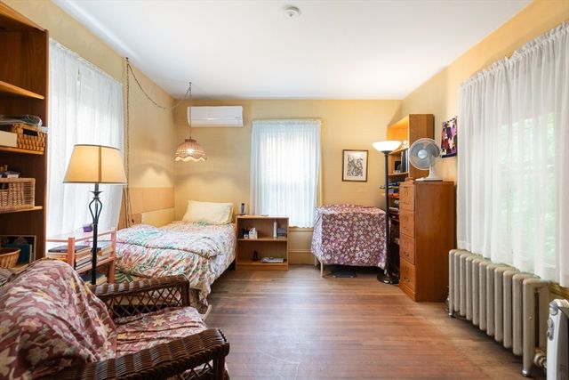 17 Oak Knoll, Arlington, MA 02476