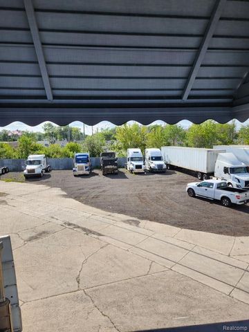 13507 Auburn Street, Detroit, MI 48223