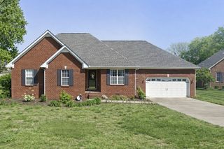 216 Fieldstone Dr, Murfreesboro, TN 37127