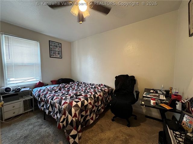 610 A&D Monroe Street, Charleston, WV 25302