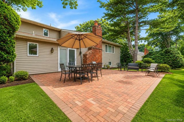 68 Butterfield Drive, Greenlawn, NY 11740