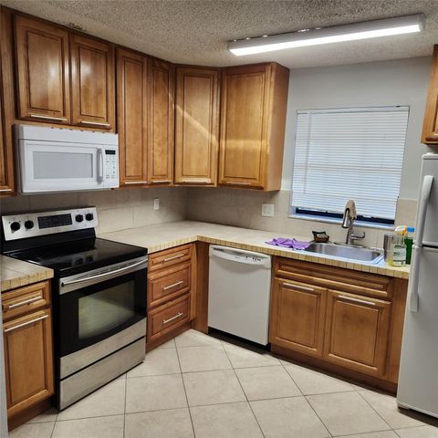 3634 NW 95th Ter 3634, Sunrise, FL 33351