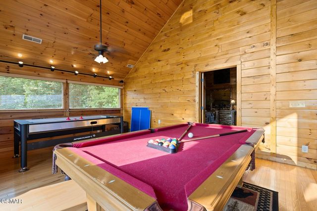 1851 Starr Street, Sevierville, TN 37876