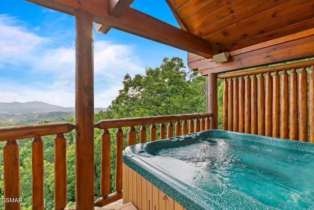 1851 Starr Street, Sevierville, TN 37876