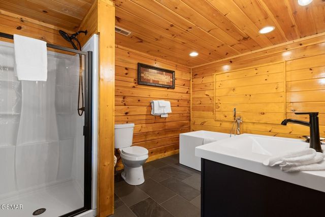 1851 Starr Street, Sevierville, TN 37876