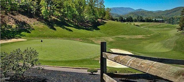 1851 Starr Street, Sevierville, TN 37876