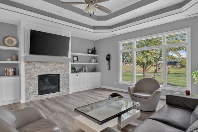10505 Spamount Cove, Leo, IN 46765