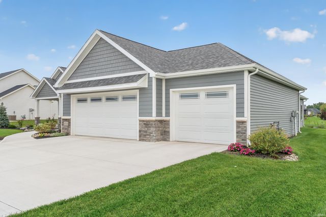 10505 Spamount Cove, Leo, IN 46765