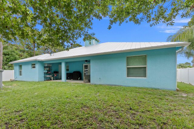 5713 Myrtle Drive, Fort Pierce, FL 34982
