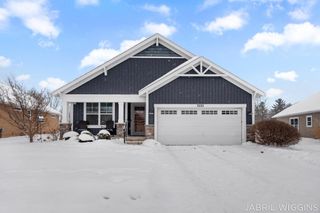 7520 Hometown Court Se 10, Caledonia Twp, MI 49316