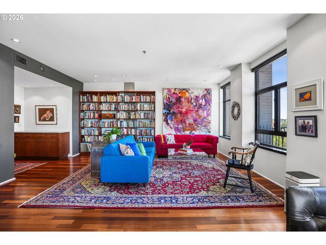 333 Nw 9TH Ave 1307, Portland, OR 97209
