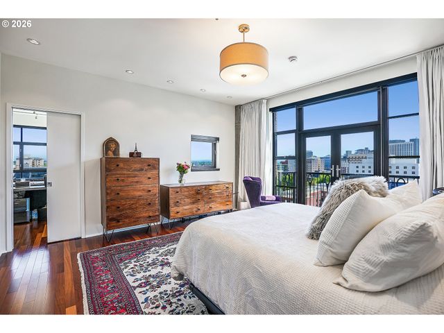 333 Nw 9TH Ave 1307, Portland, OR 97209