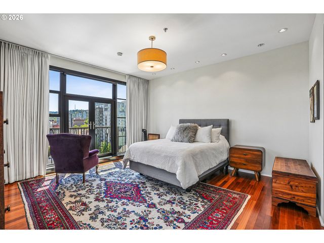 333 Nw 9TH Ave 1307, Portland, OR 97209