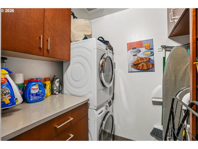 333 Nw 9TH Ave 1307, Portland, OR 97209