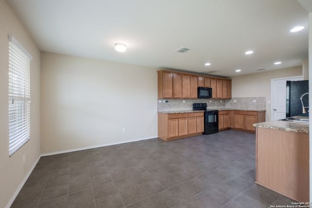 11709 Silver Sky, San Antonio, TX 78254
