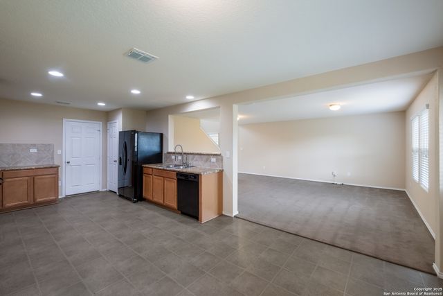 11709 Silver Sky, San Antonio, TX 78254