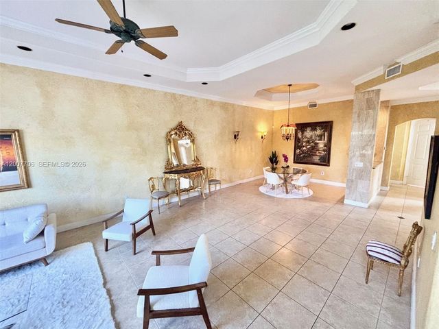 1141 Waterside Ln, Hollywood, FL 33019