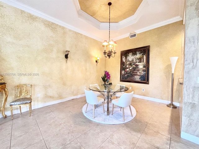1141 Waterside Ln, Hollywood, FL 33019