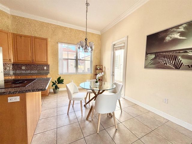 1141 Waterside Ln, Hollywood, FL 33019