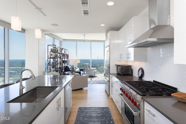 110 N Corcoran Street 2301, Durham, NC 27701