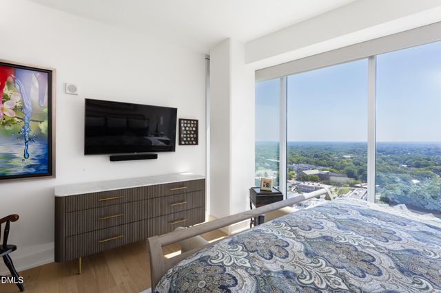 110 N Corcoran Street 2301, Durham, NC 27701