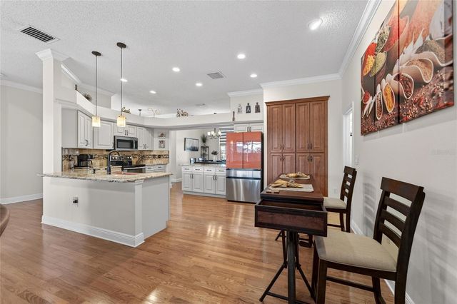 3522 FOX SQUIRREL LANE, Valrico, FL 33596