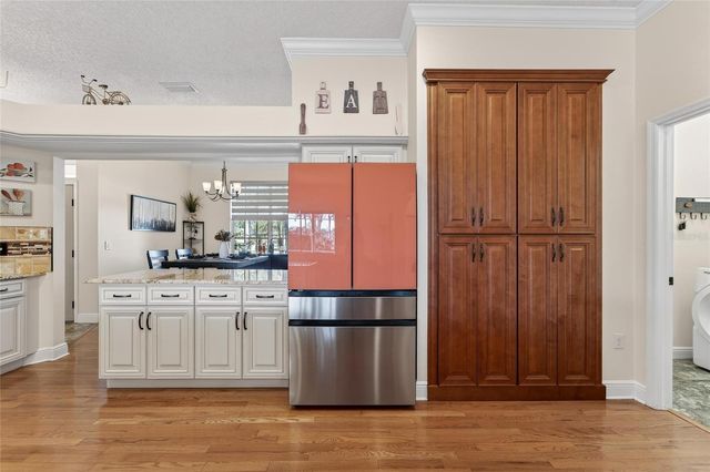 3522 FOX SQUIRREL LANE, Valrico, FL 33596