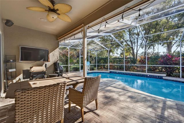 3522 FOX SQUIRREL LANE, Valrico, FL 33596