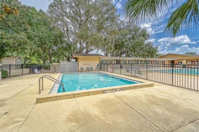 3522 FOX SQUIRREL LANE, Valrico, FL 33596