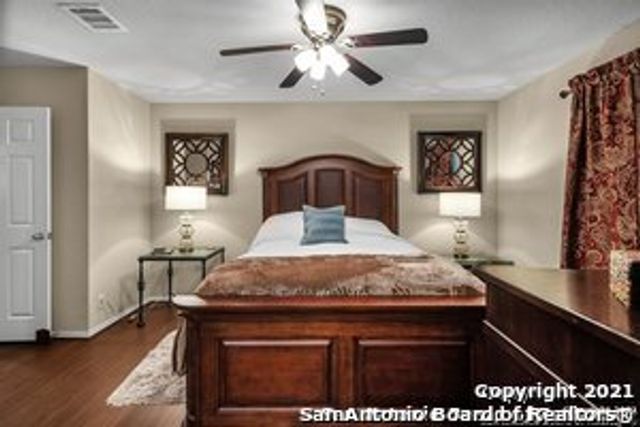 1119 Jordan Xing, San Antonio, TX 78221
