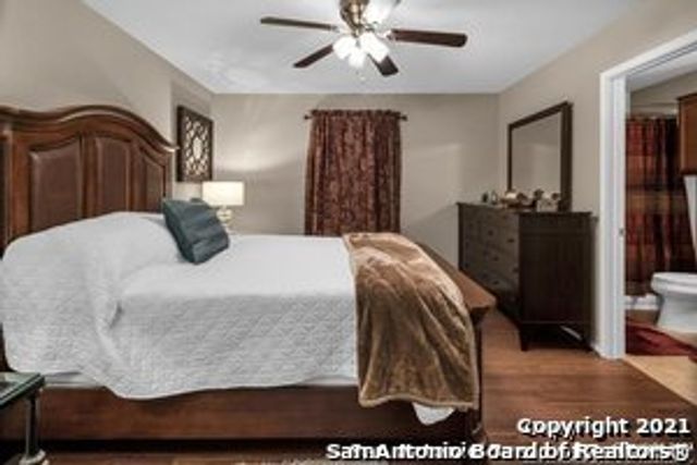 1119 Jordan Xing, San Antonio, TX 78221